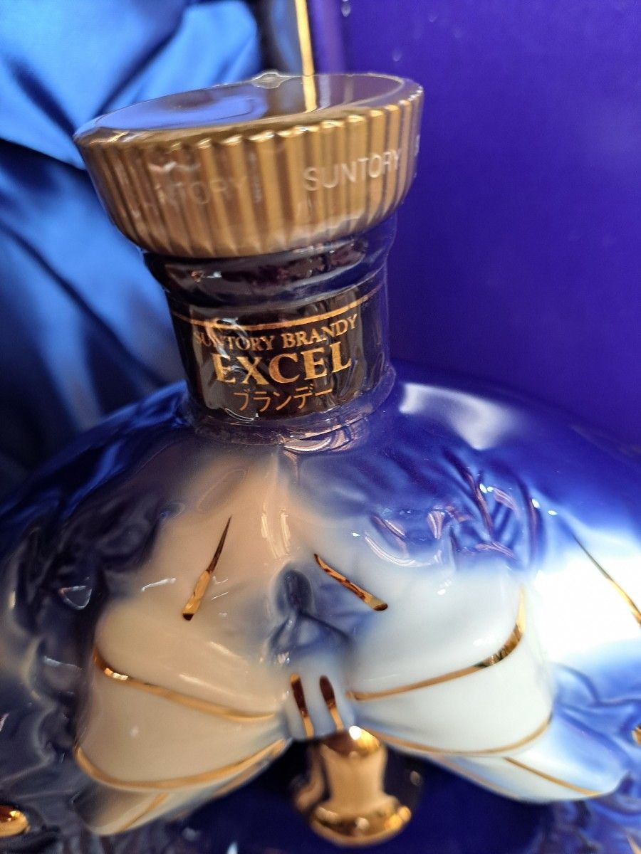 クリスマス リース形ボトル サントリーブランデーEXCEL 700ml クリスマス リース形ボトル サントリーブランデーEXCEL 700ml