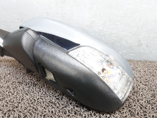 7527 Jaguar XF J05FA side mirror left door mirror left plating 