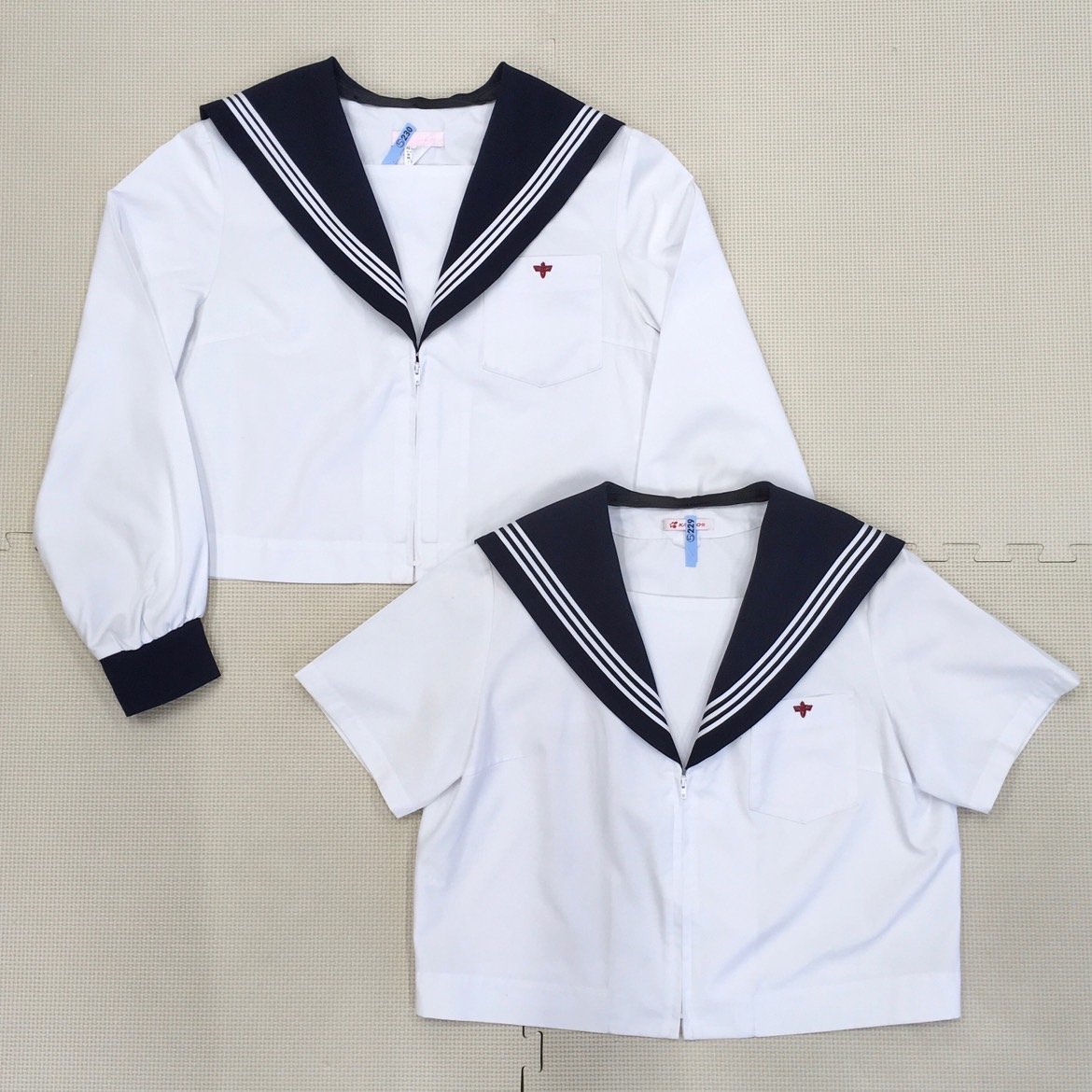 A213/A(中古)愛知県 一宮商業高校 女子制服6点 /旧制服/校章 A213/A(中古)愛知県 一宮商業高校 女子制服6点 /旧制服/校章