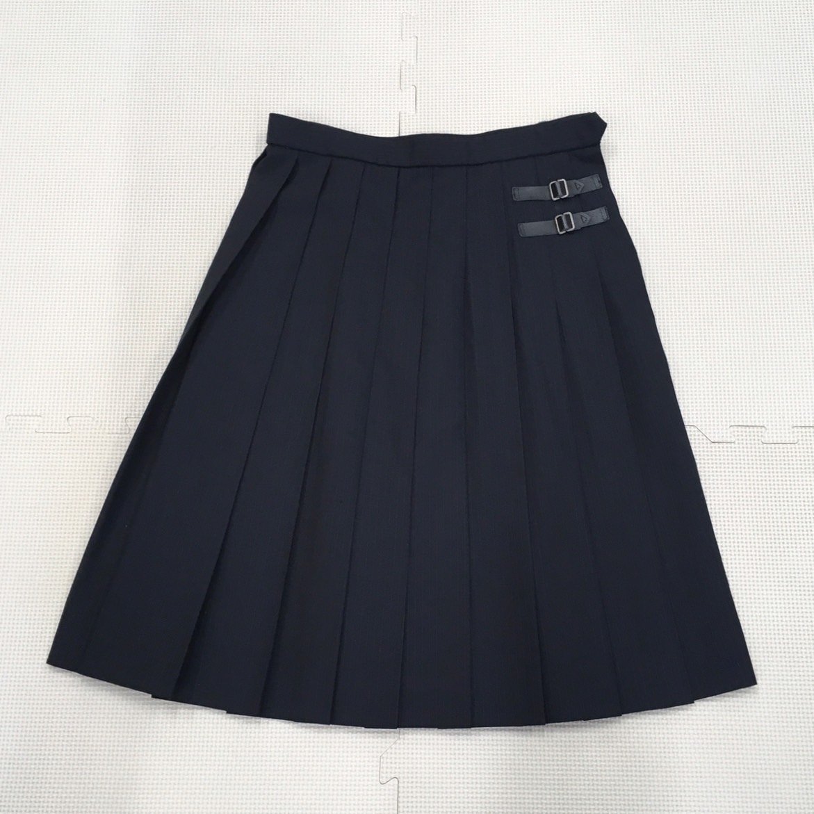 A120/T759(中古) 栃木県 鹿沼南高校 女子制服2点 /S/W63/半袖 A120/T759(中古) 栃木県 鹿沼南高校 女子制服2点 /S/W63/半袖