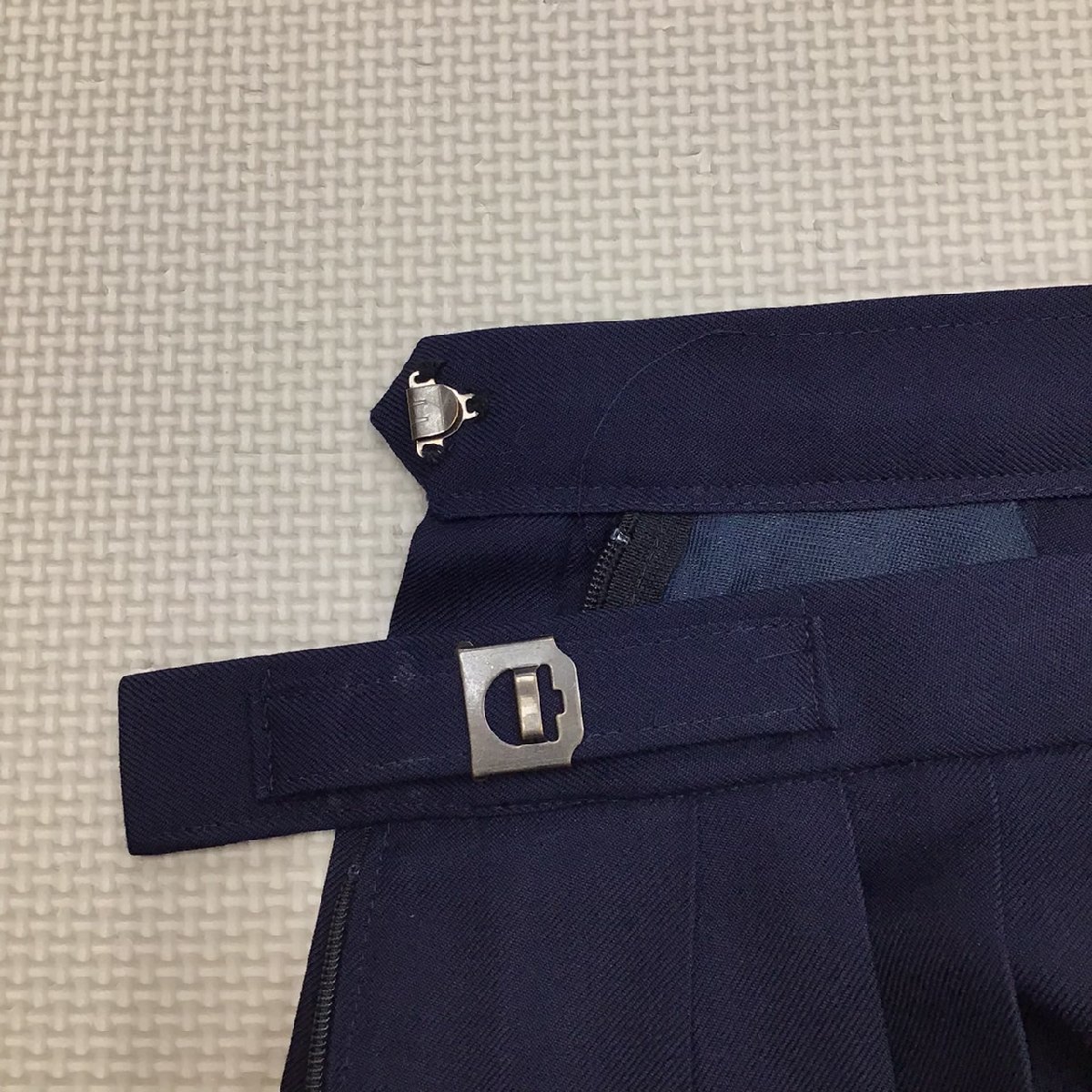 Yahoo!オークション - O65/(中古)兵庫県 氷丘中学校 女子制服3点 Yahoo!オークション - O65/(中古)兵庫県 氷丘中学校 女子制服3点