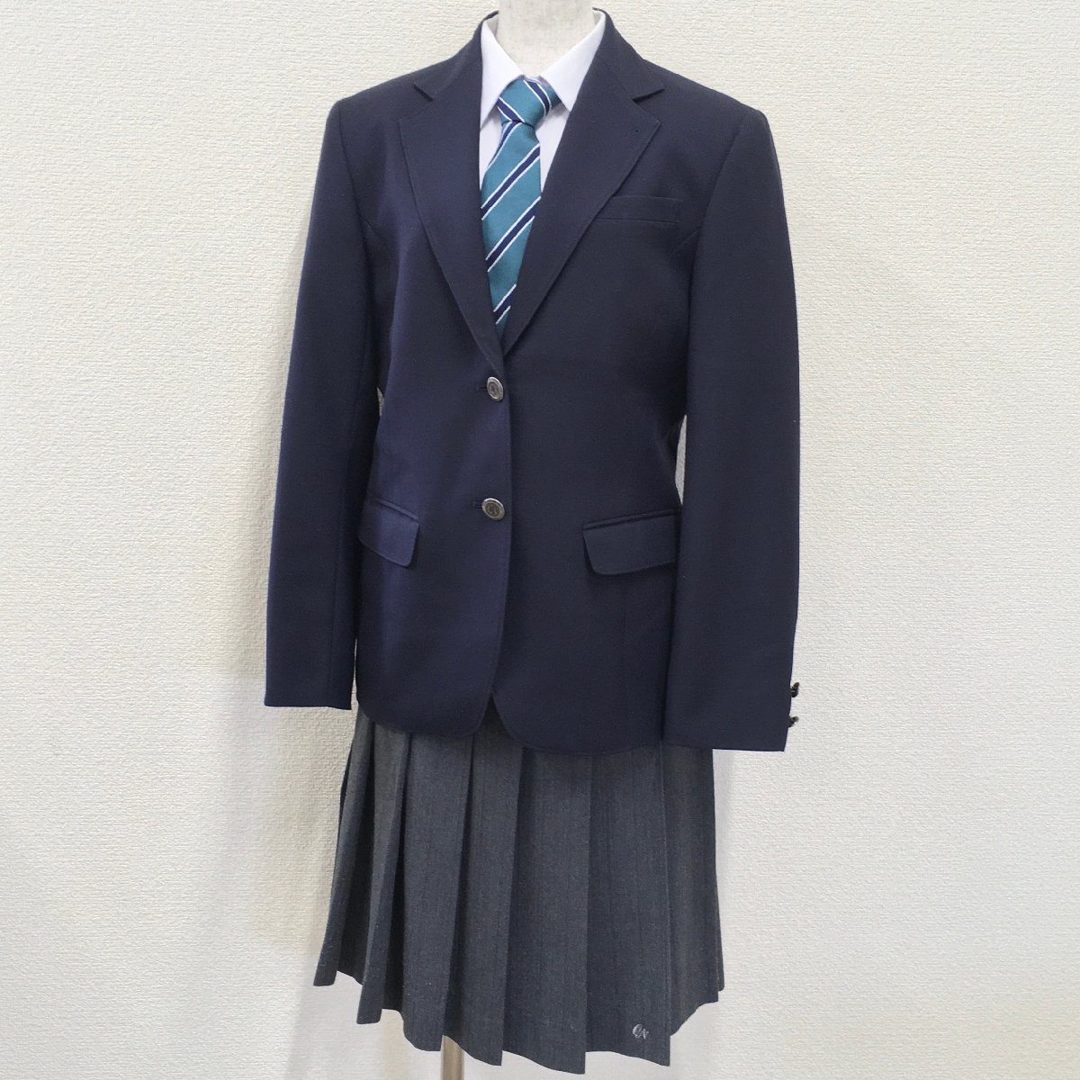 A119/T825 (используется) Префектура Tochigi Koyama Nishi High School Форма 4 балла/165A/W69/длина 58/пиджак/зимняя юбка/галстук/темно -серая/зеленая полоса/зимняя одежда/выпускники