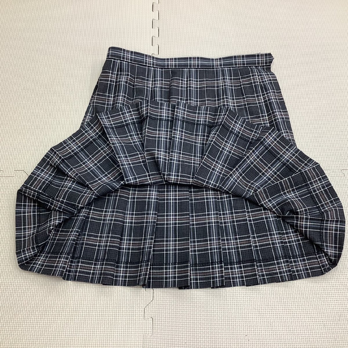 I91/Y(中古)女子制服2点 /校名不明/大きめ/BM/W78/丈57/セーラーブラウス/夏スカート/白/グレーチェック/VARSITYMATE/Predichant/学生服_画像8