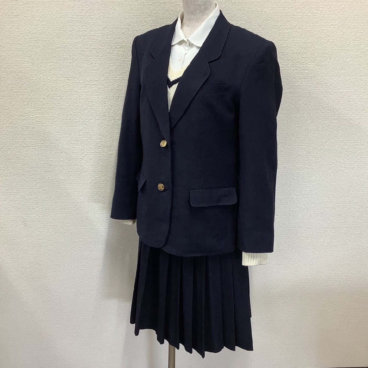 Yahoo!オークション - I111/Y(中古)山形 山形中央高校 女子制服4 Yahoo!オークション - I111/Y(中古)山形 山形中央高校 女子制服4