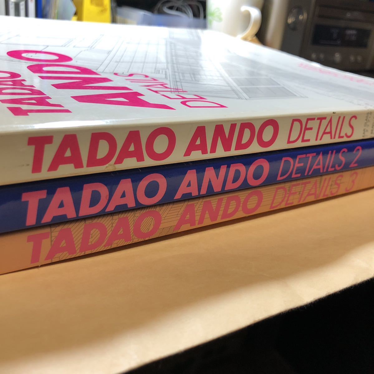 サイン本 DETAILS1〜3 3冊セット 安藤忠雄|Yahoo!フリマ(旧 サイン本 DETAILS1〜3 3冊セット 安藤忠雄|Yahoo!フリマ(旧