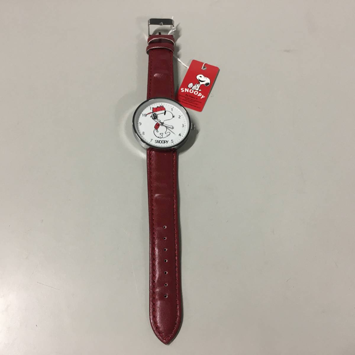 ●スヌーピー 赤 革ベルト 腕時計　【23/1003/01_画像1