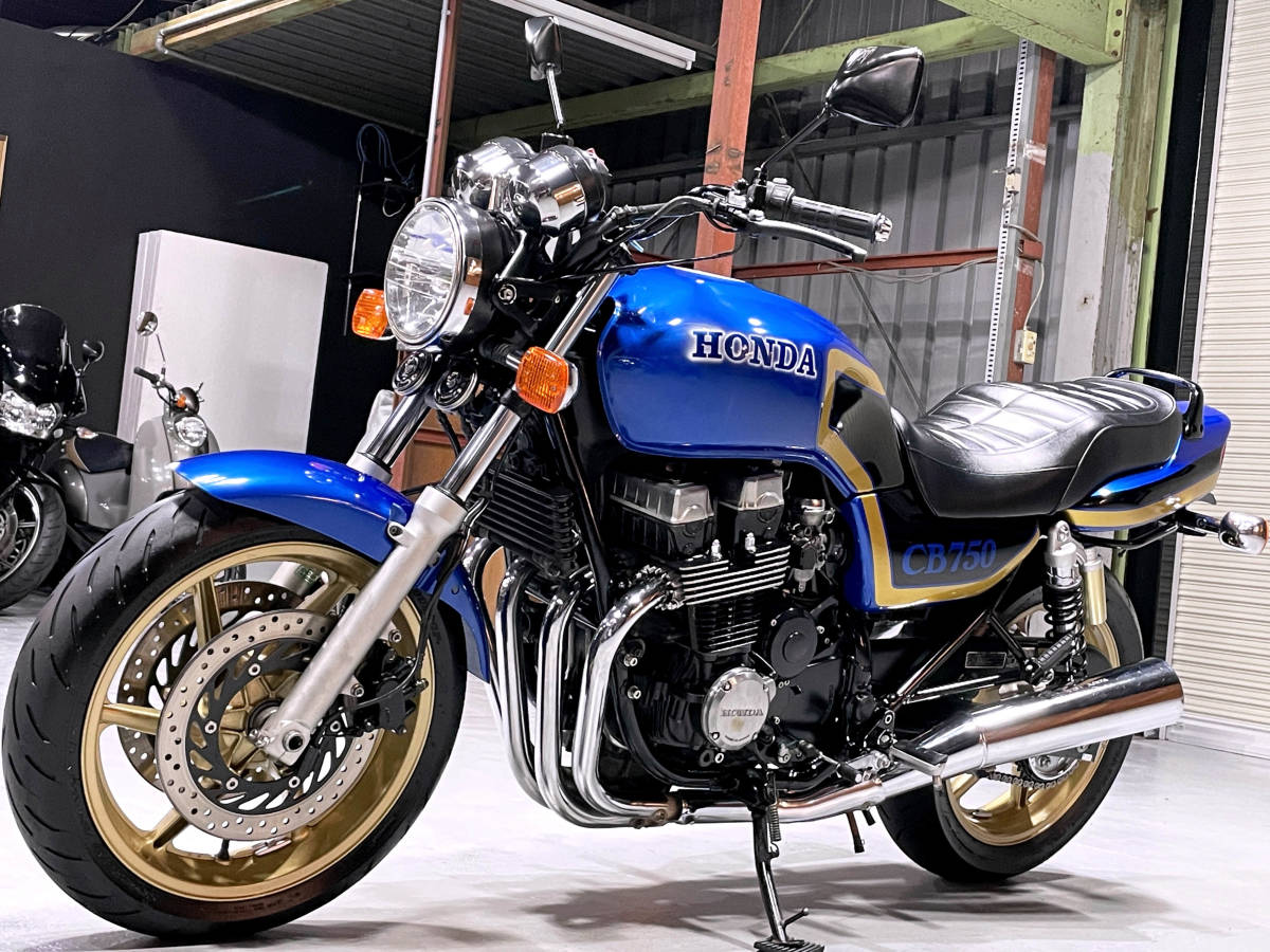 ◆厳選特価◆ CB750 RC42 後期 ★動画★ カスタムペイント/ハリケーン製ハンドルバー/LEDバルブ/リアフェンダーレスKIT装備 4344_画像2