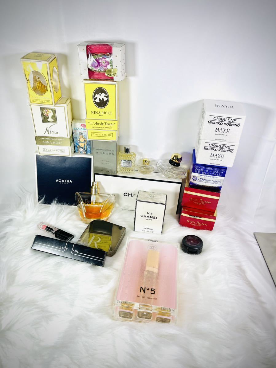 【化粧品まとめ売り】シャネル Ｎ°5 化粧品 香水 Dior ディオール Nina rich GIVENCHY_画像1