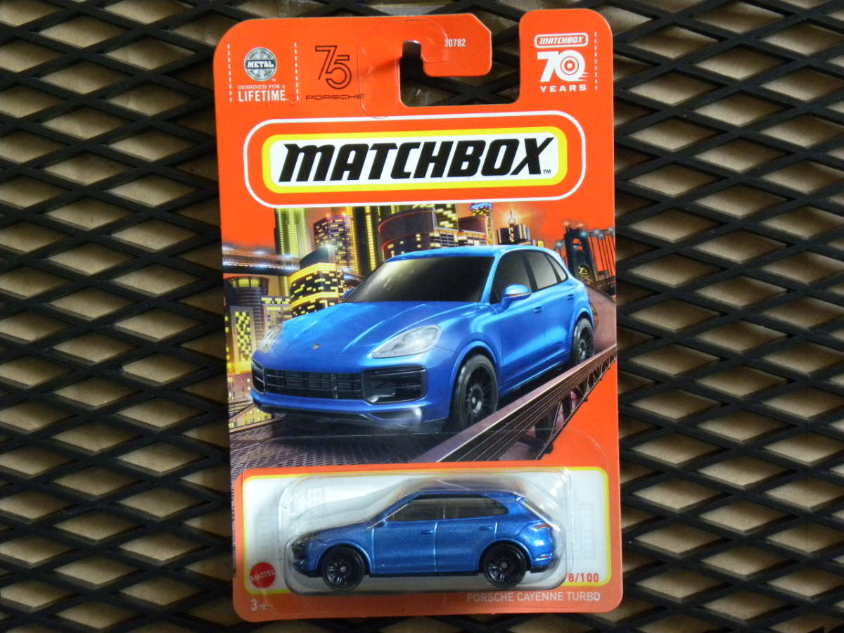 送料　220円～即決☆☆MB PORSCHE CAYENNE TURBO ポルシェ　カイエン　ターボ マッチボックス MATCHBOX　_画像2