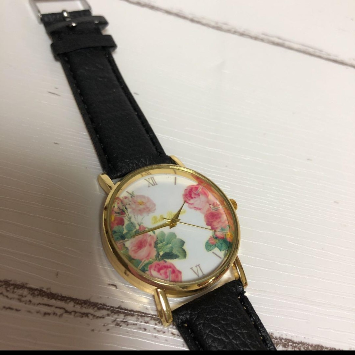 A26 新品 腕時計 時計 ブラック 黒 薔薇 ばら アクセサリー アナログ ファッション雑貨 小物 レディース _画像3