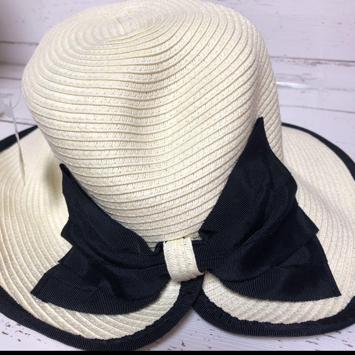 C9 新品 タグ付き 麦わら帽子 ハット リボン ホワイト 白 帽子 オシャレ ファッション雑貨 小物_画像9