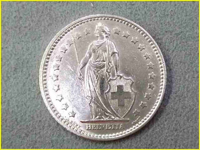 2331. 美品 銀貨 1957年 スイス 旧貨幣 ヘルヴェティア コイン Yahoo!オークション - 【スイス 1フラン 銀貨/1957年】 1 Fr