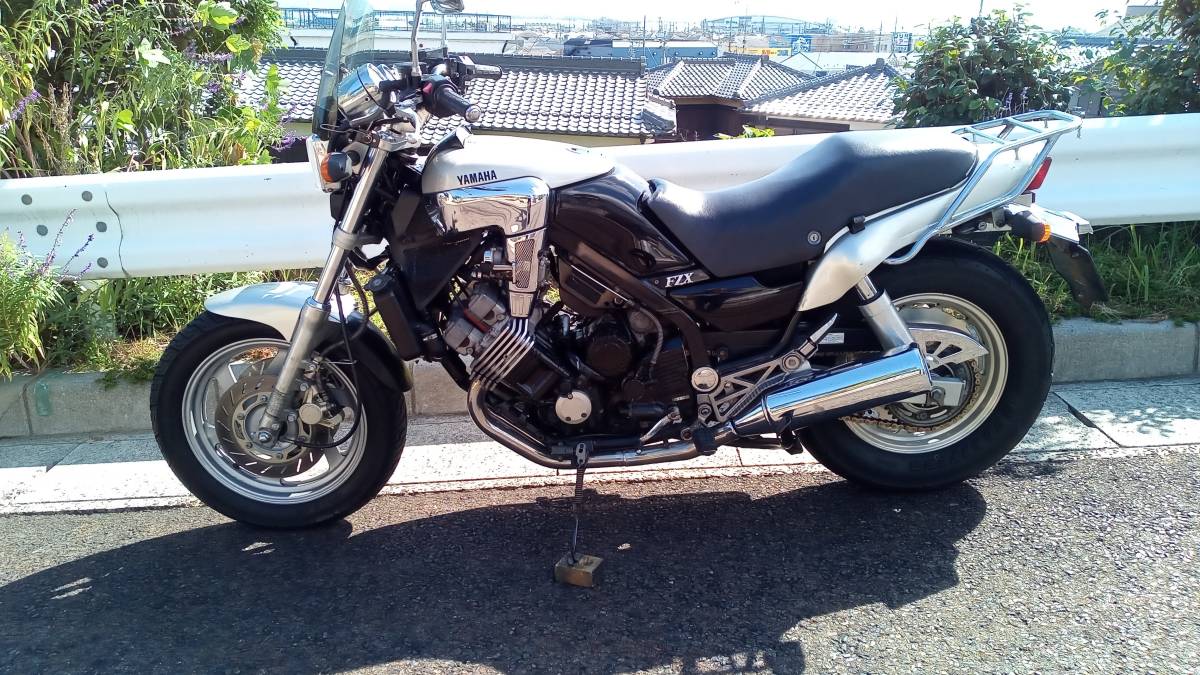 ヤマハFZX750 車検　令和６年４月まで_画像2