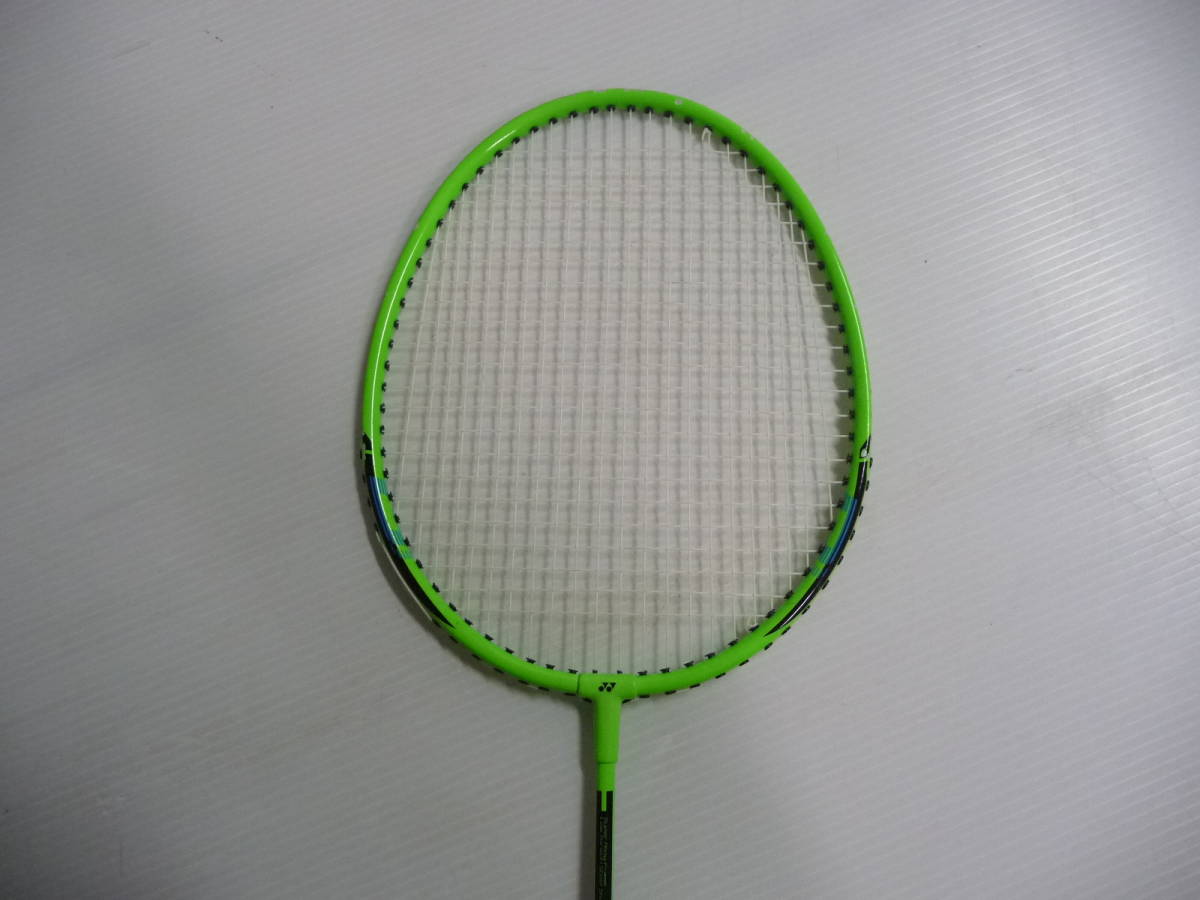 ■YONEX ヨネックス バドミントンラケット B-4000 ケース付き■_画像3