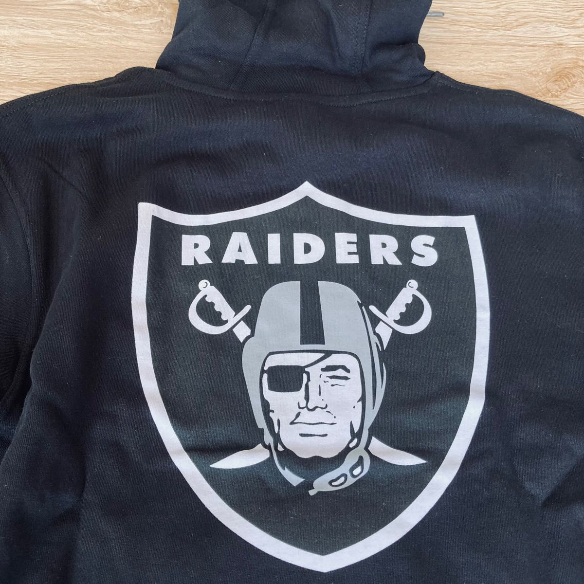 【海外限定】XL ラスベガスレイダース パーカー フーディー majestic マジェスティック HOODIE プルオーバー