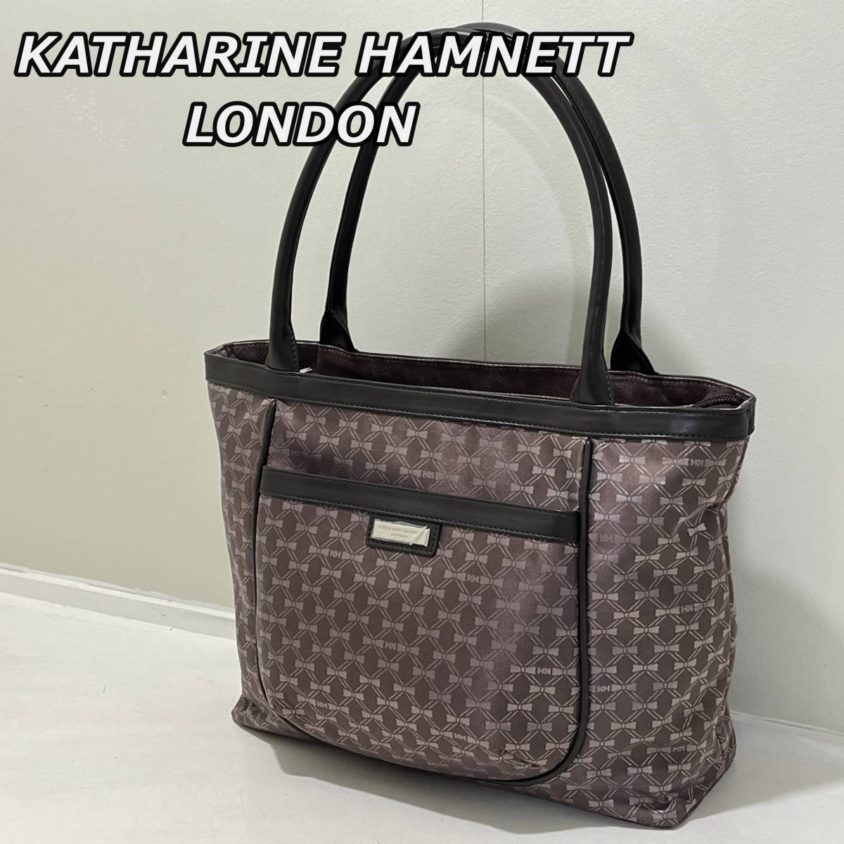 美品【KATHARINE HAMNETT LONDON】キャサリンハムネットロンドン リボン ロゴ 総柄 ジャガード ナイロン トートバッグ モーブ ダークピンク