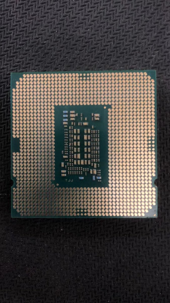 CPU インテルIntel Core I5-10600 プロセッサー 中古 動作未確認