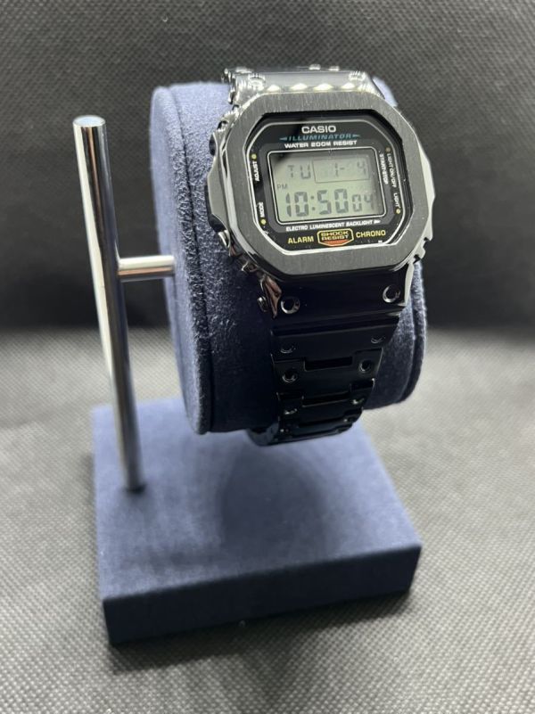 カスタムG-SHOCK Gショック メタルケース DW5600E-1V メンズ GMW-B5000D-1JF スタイルケース  シルバー、ブラック、ゴールド