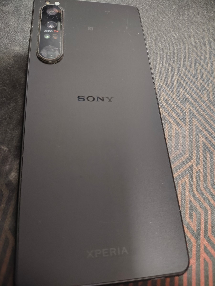 高質 XQ-CT44 SIMフリー IV 1 Xperia 半年使用 SONY 16GB SIMフリー