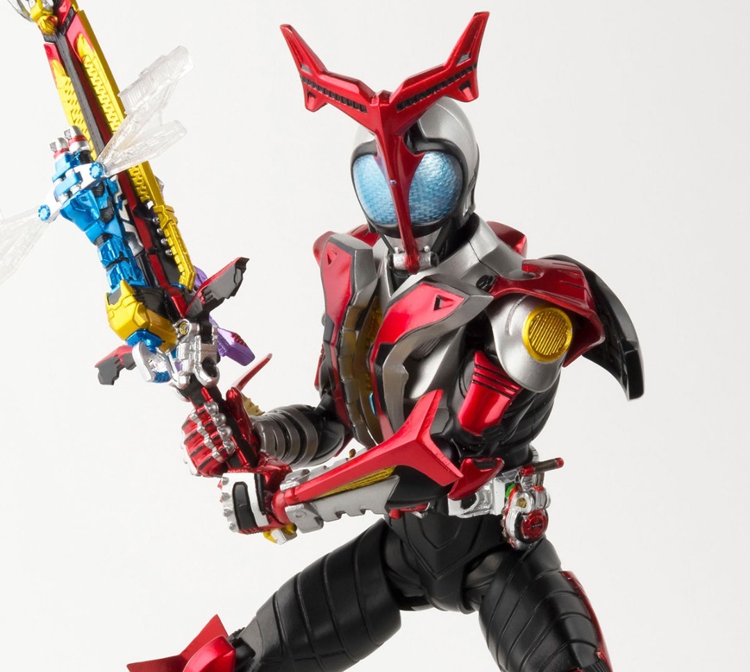 未開封 S.H.Figuarts(真骨彫製法) 仮面ライダーカブト ハイパーフォーム 魂ウェブ商店限定 仮面ライダーカブト_画像1