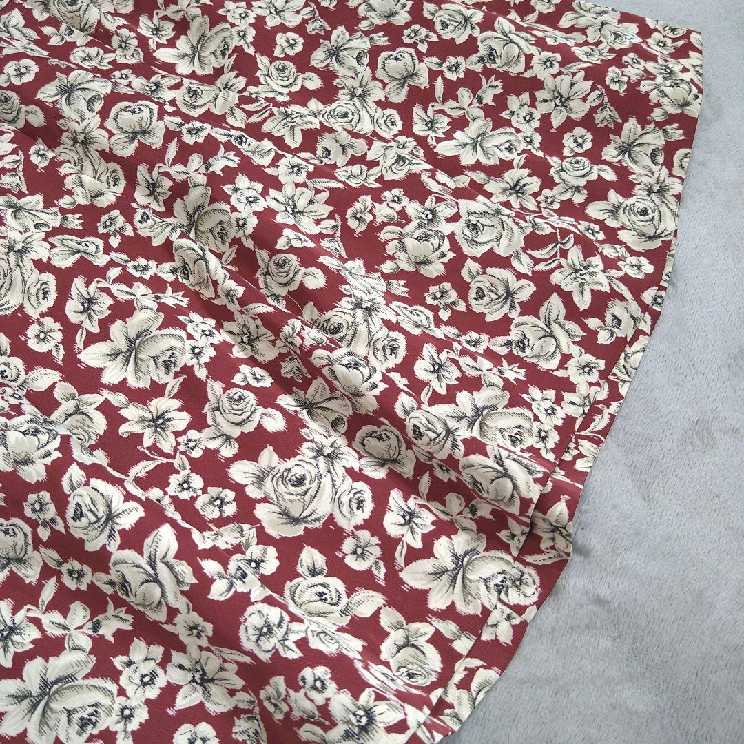 ROPE 花柄ノーカラーブラウス&膝丈スカート セットアップ 表記サイズM 半袖 フレンチスリーブ風 78704_画像6