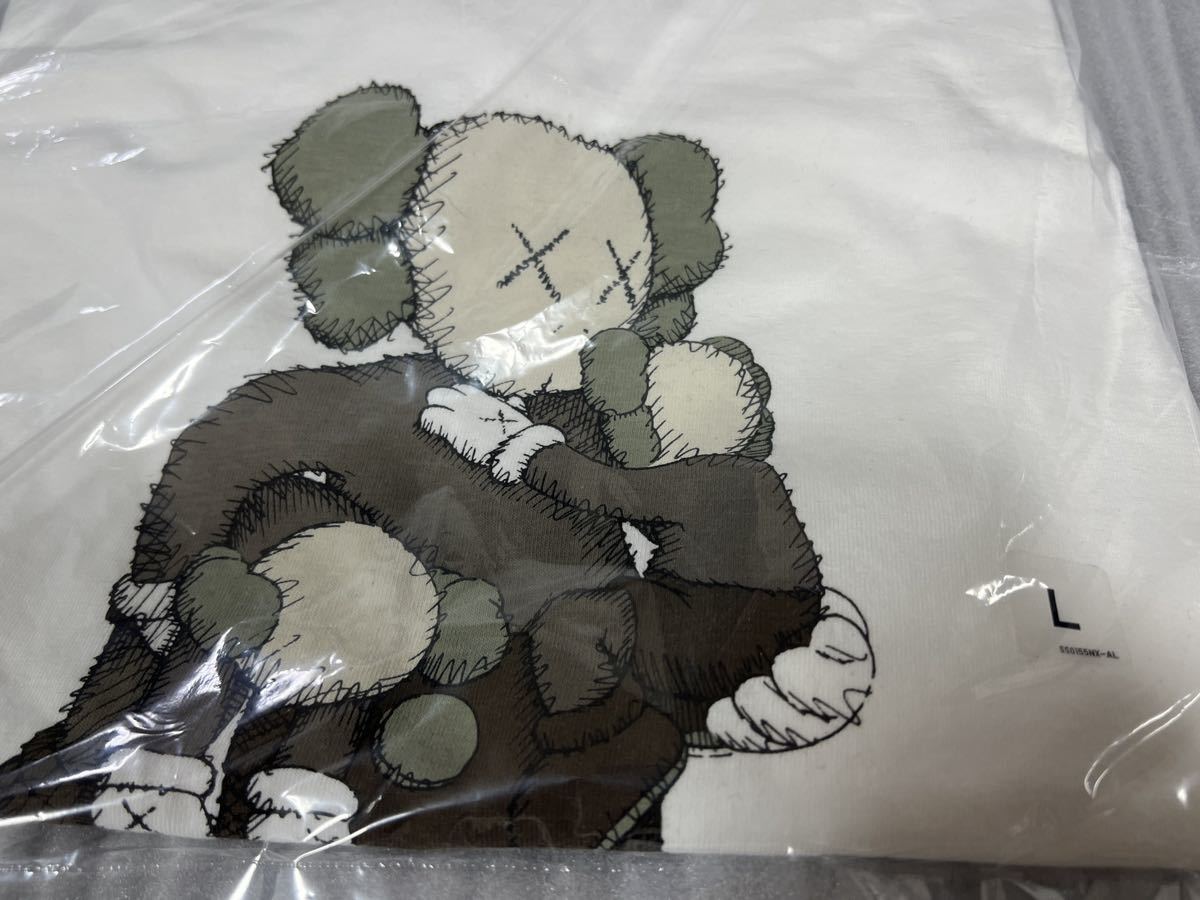 新品未使用 UNIQLO ×KAWS UT ユニクロ×カウズ コラボ L ⑤ 新品未使用 UNIQLO ×KAWS UT ユニクロ×カウズ コラボ L ⑤