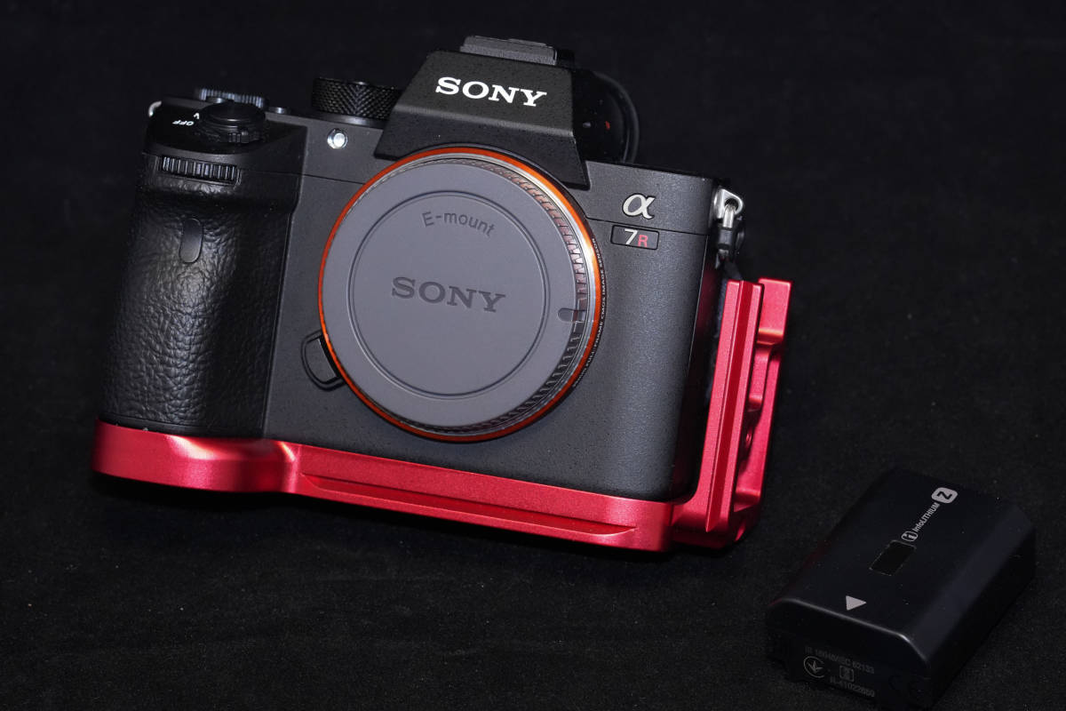 中古 SONY α7R III ILCE-7RM3 ボディ + L字プレート_画像2