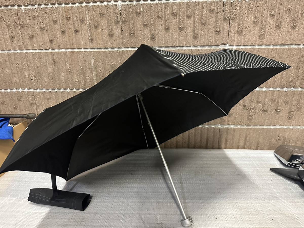 送料無料　即決　プジョー　折りたたみ傘　ほぼ未使用　日傘　雨傘_画像4