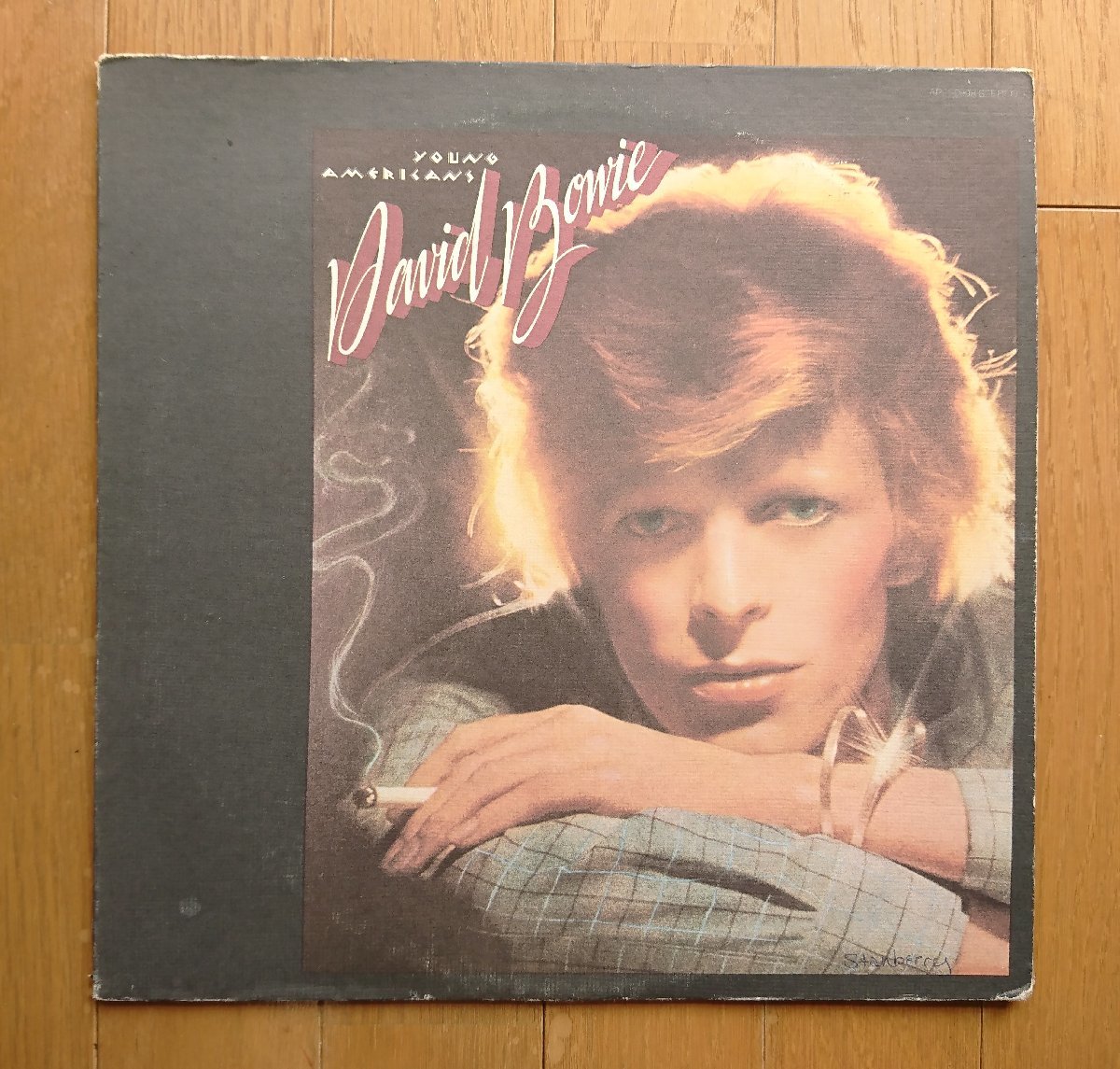 【LPレコード】ヤング・アメリカン/デヴィッド・ボウイ -YOUNG AMERICANS/David Bowie- APL1-0998 ※傷みあり_画像1