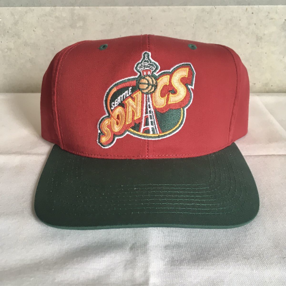 NBA SEATTLE SONICS SNAPBACK CAP DEADSTOCK VINTAGE / デッドストック ヴィンテージ スナップパックキャップ /_画像1