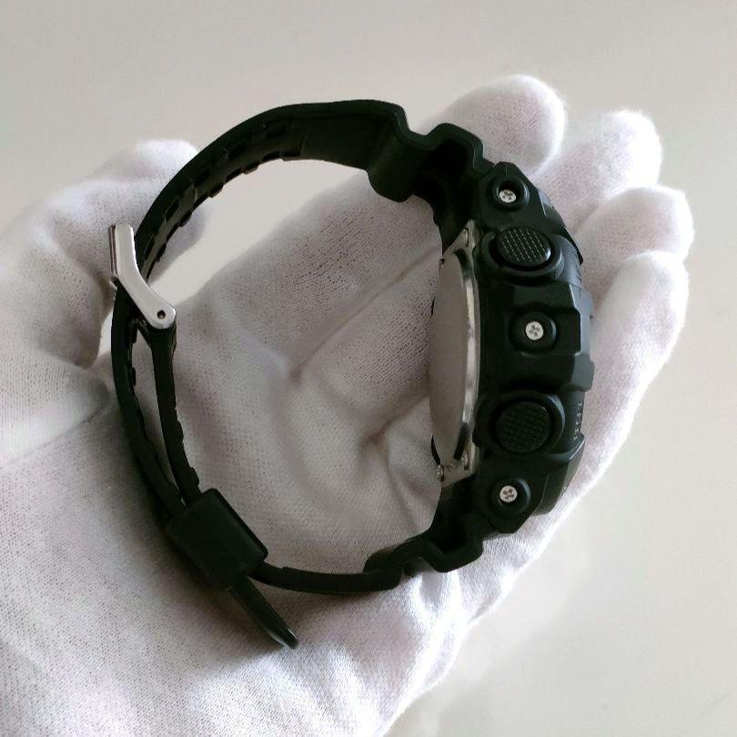 美品 カシオ Gショック G-SHOCK GA-710-1AJF メンズ 時計