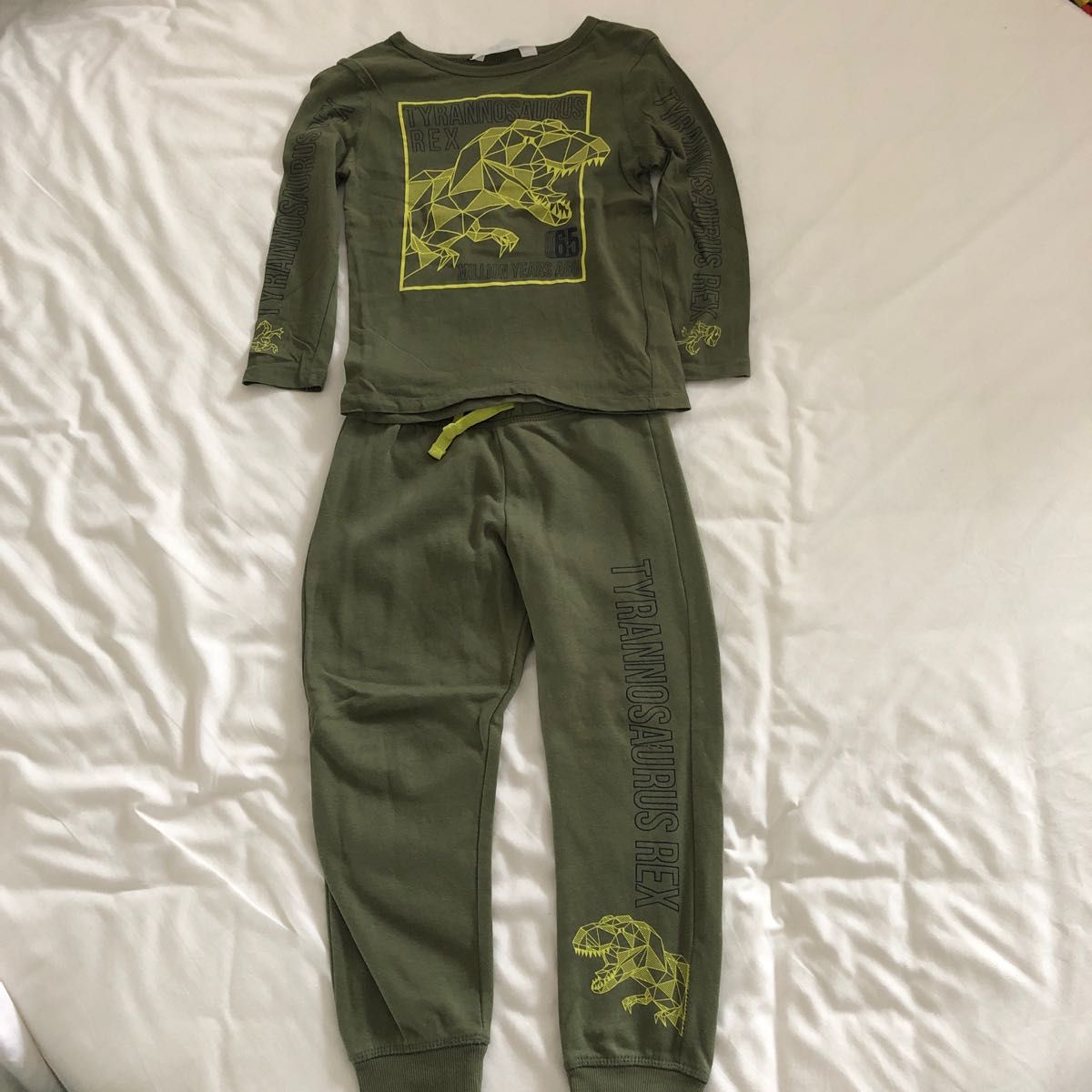 キッズ服  子供服 男の子 スウェット 110 H&M 上下セット ロンT ティラノサウルス 恐竜 秋冬まとめ売り