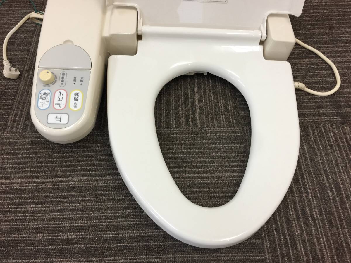 訳あり】TOTO 電気温水便座 ウォシュレット・シャワートイレ 訳あり】TOTO 電気温水便座 ウォシュレット・シャワートイレ