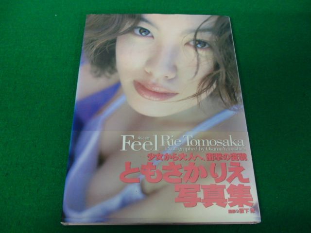  Tomosaka Rie photoalbum Feel Rie Tomosaka 1998 year 4 version issue obi attaching * cover . little color scorch equipped 