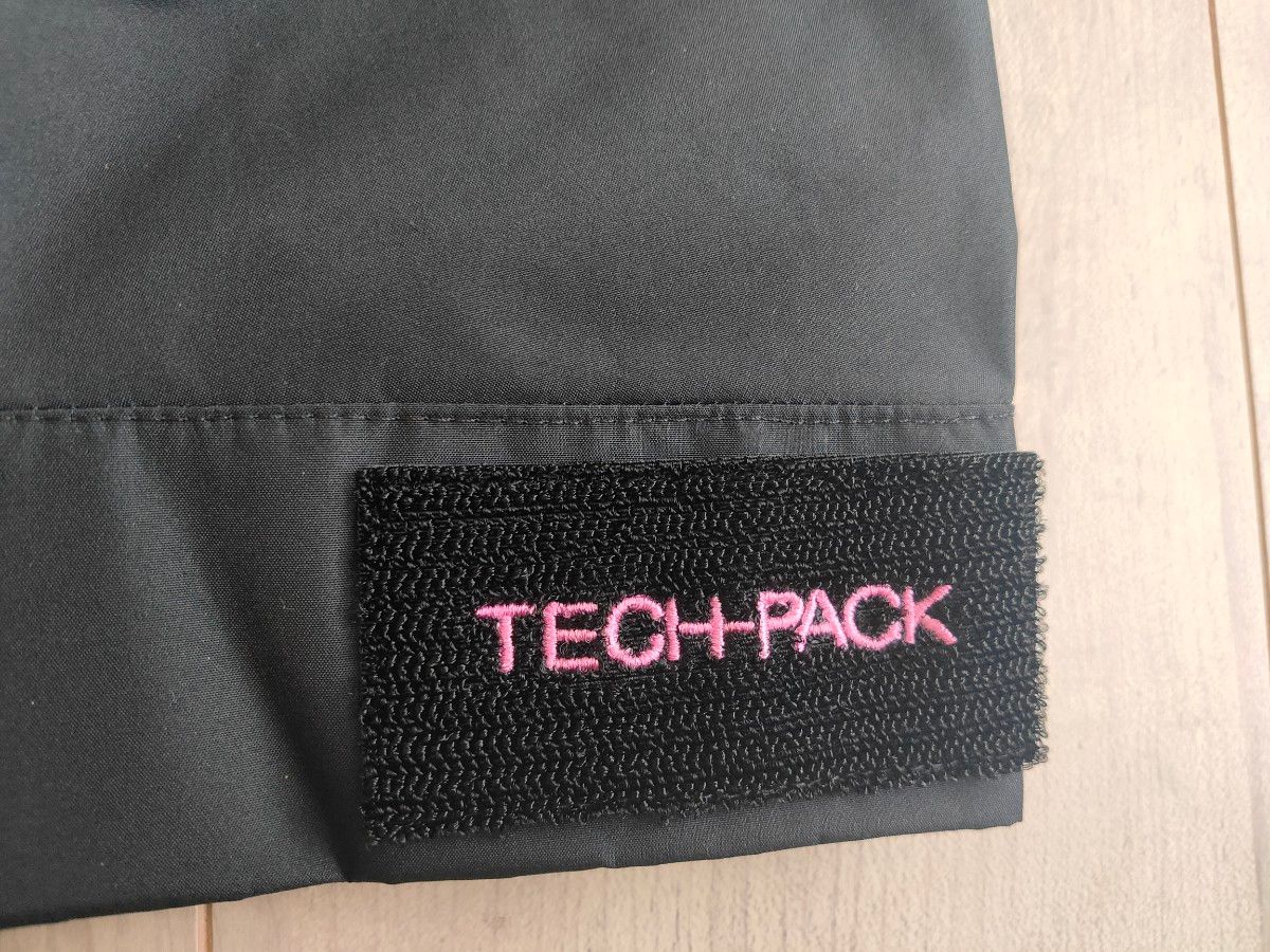 L 新品 NIKE TECH PACK GORE-TEX アノラックジャケット ナイキ L 新品 NIKE TECH PACK GORE-TEX アノラックジャケット ナイキ