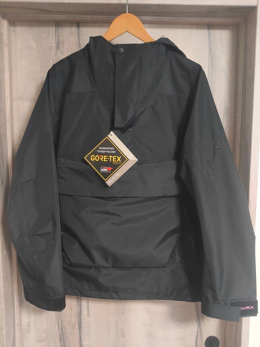 L 新品 NIKE TECH PACK GORE-TEX アノラックジャケット ナイキ L 新品 NIKE TECH PACK GORE-TEX アノラックジャケット ナイキ