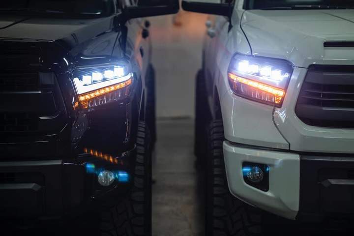 在庫ラスト１　αREX　タンドラ　LEDヘッドライト　左右セット　新品　即納　ハロゲン車用　2014-2020_画像1