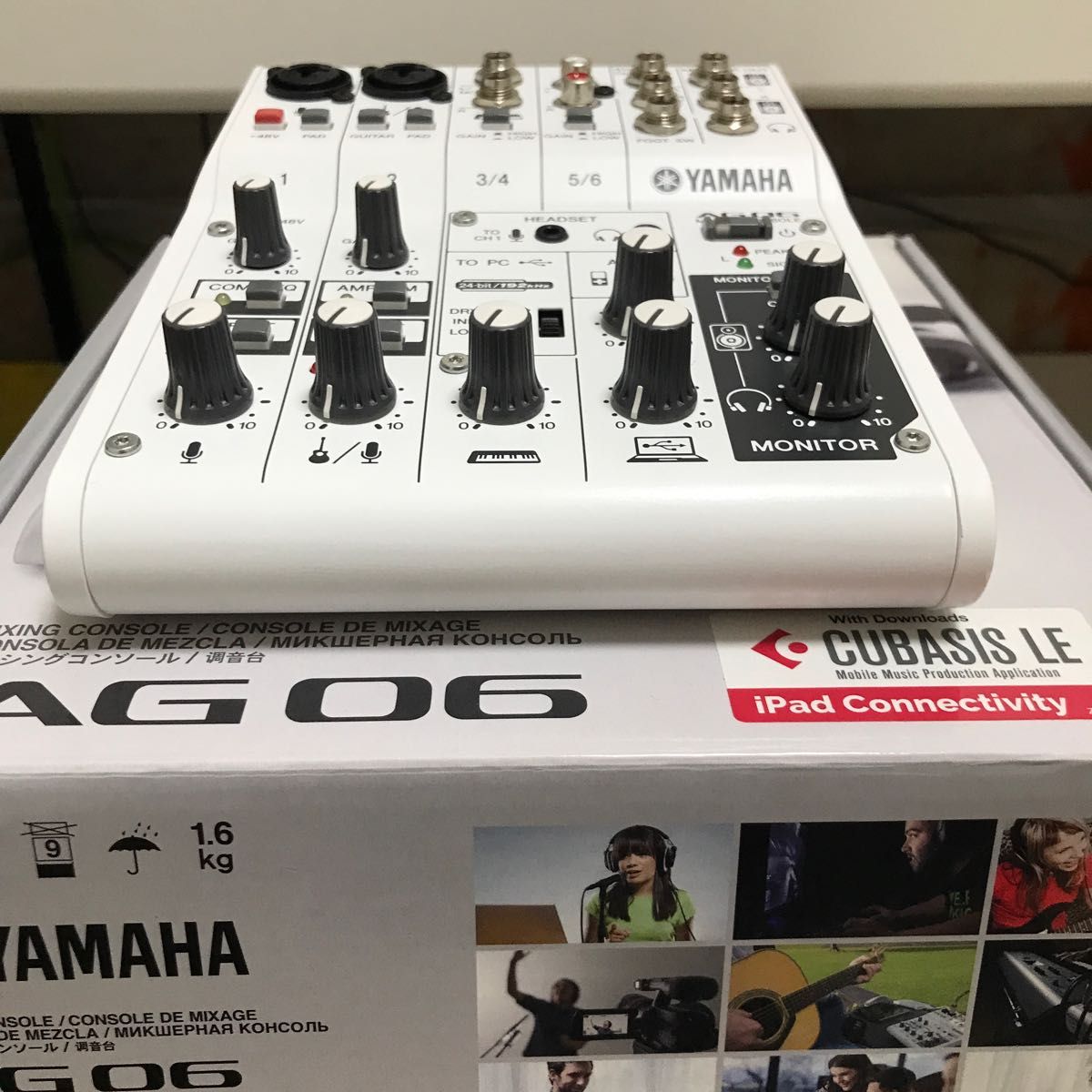 YAMAHA AG06 白 付属品完備 オーディオインターフェイス YAMAHA AG06 白 付属品完備 オーディオインターフェイス