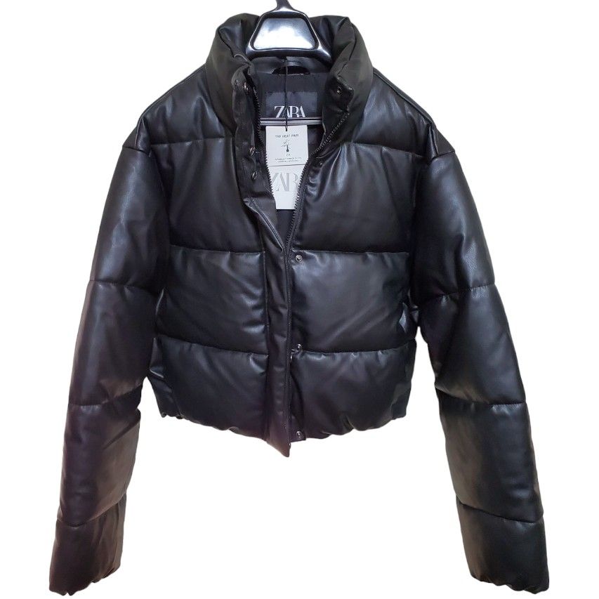 新品未使用 ZARA フェイクレザー ダウンジャケット XSサイズ 新品未使用 ZARA フェイクレザー ダウンジャケット XSサイズ