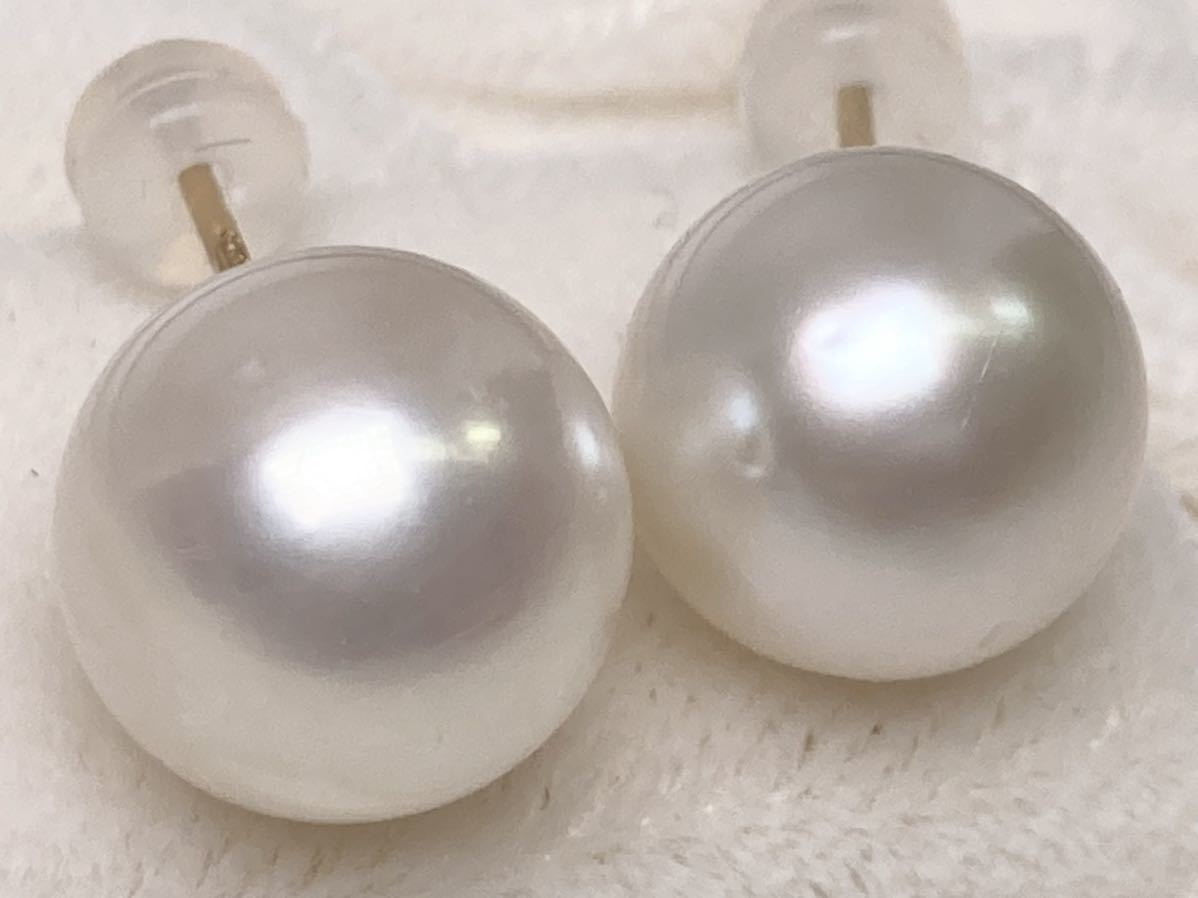 *** new goods ** K18 12.0mm White Butterfly pearl earrings pearl south . pearl Pearl Pierce*