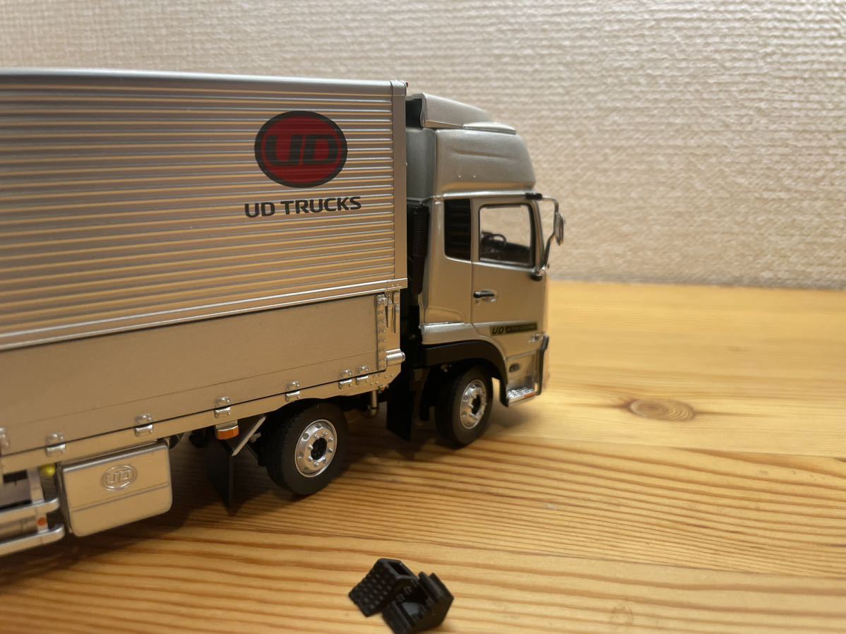 Yahoo!オークション - 1/43 京商 UDトラックスクオン ダイ Yahoo!オークション - 1/43 京商 UDトラックスクオン ダイ