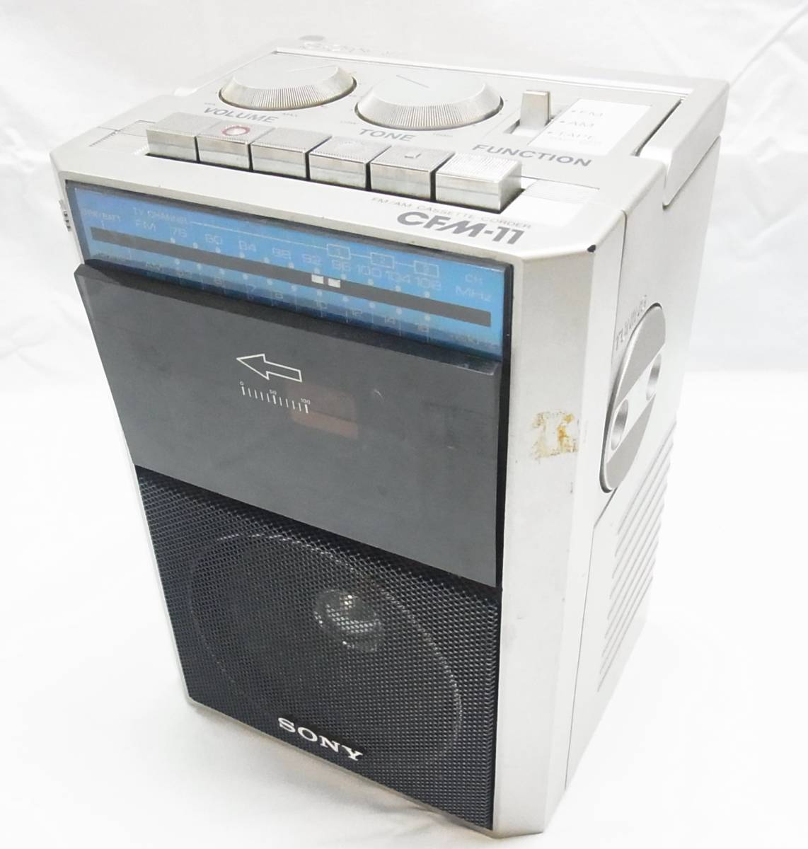 ▲SONY CFM-11 CASSETTE-CORDER▲AM/FMワイド 2バンド ラジオカセットレコーダー ラジカセ カセット再生/ラジオ受信OK ジャンク 現状▲80_画像1