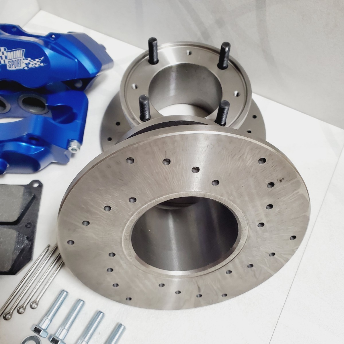  Rover Mini aluminium 4POT 10 -inch kit Rover Mini brake caliper set brake disk, pad attaching blue color new goods 