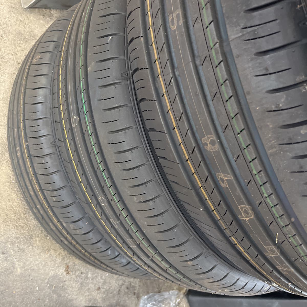 ダンロップ ハリアー新車外し225/60R18 100H 2023年26週_画像4