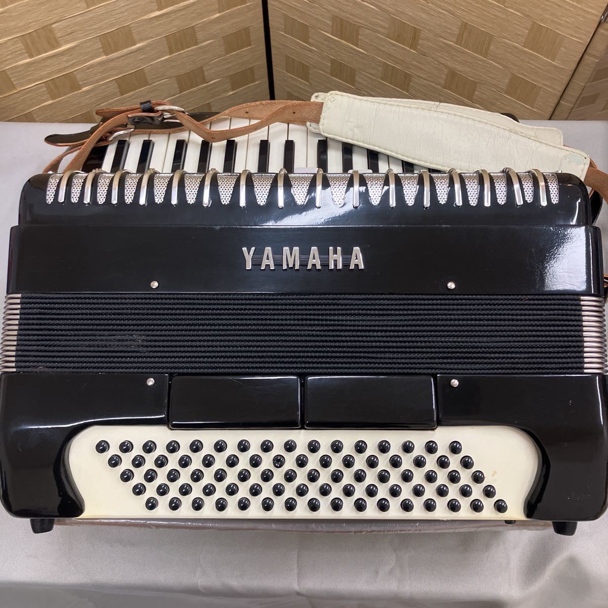 YAMAHA アコーディオン　ケース付き_画像4