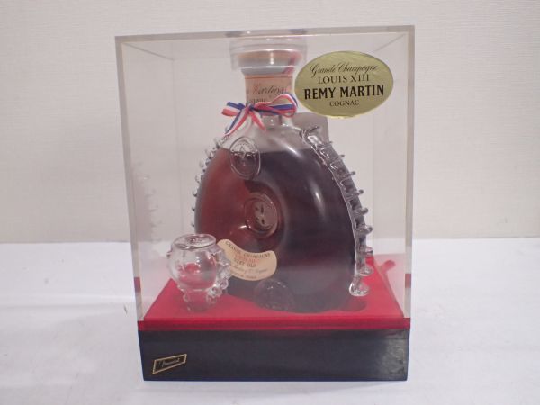 豊JE497/8自〇レミーマルタン ルイ13世 ベリーオールド クリアケース REMYMARTIN コニャック ブランデー 700ml 古酒未開栓〇_画像1