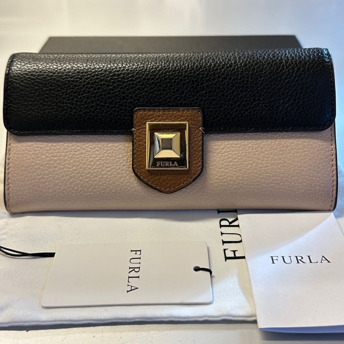 新品未使用 フルラ FURLA 財布 長財布｜PayPayフリマ