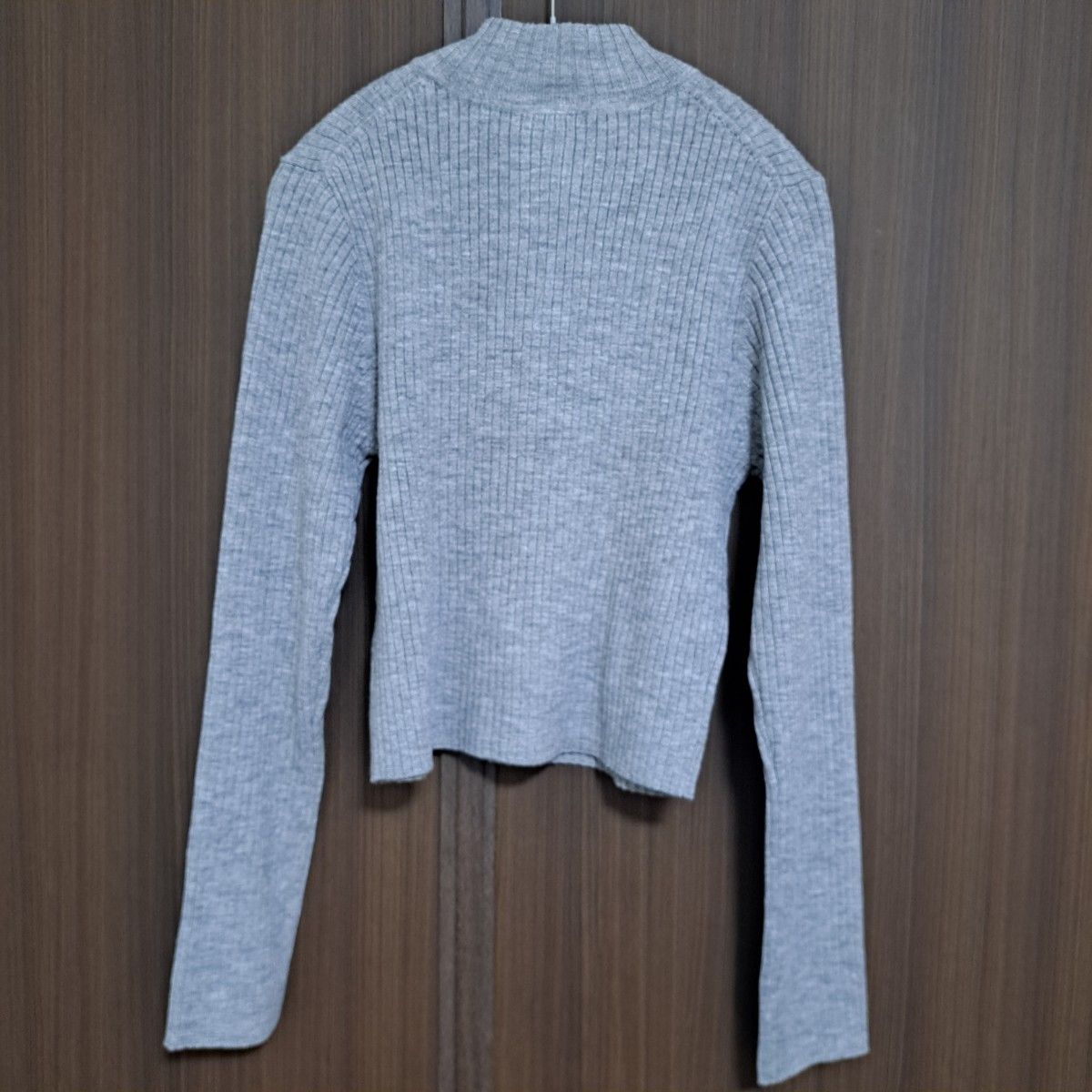 新品未着用】GU リブハーフジップセーター ニット グレー ハーフ 新品未着用】GU リブハーフジップセーター ニット グレー ハーフ