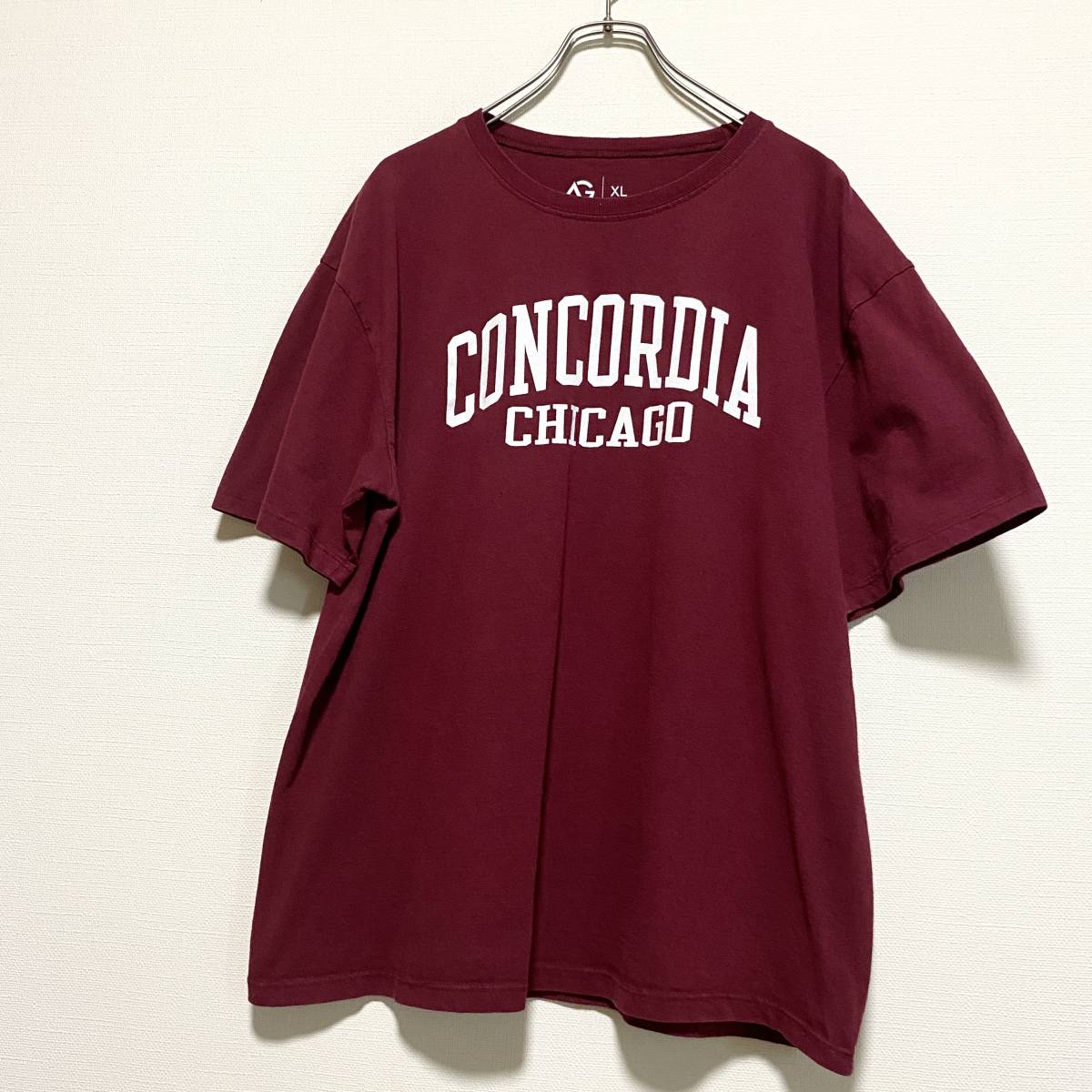 アメリカ古着　コンコーディア大学シカゴ校　カレッジ　プリント　半袖　Ｔシャツ　XLサイズ　ビッグサイズ　【Q14】_画像1