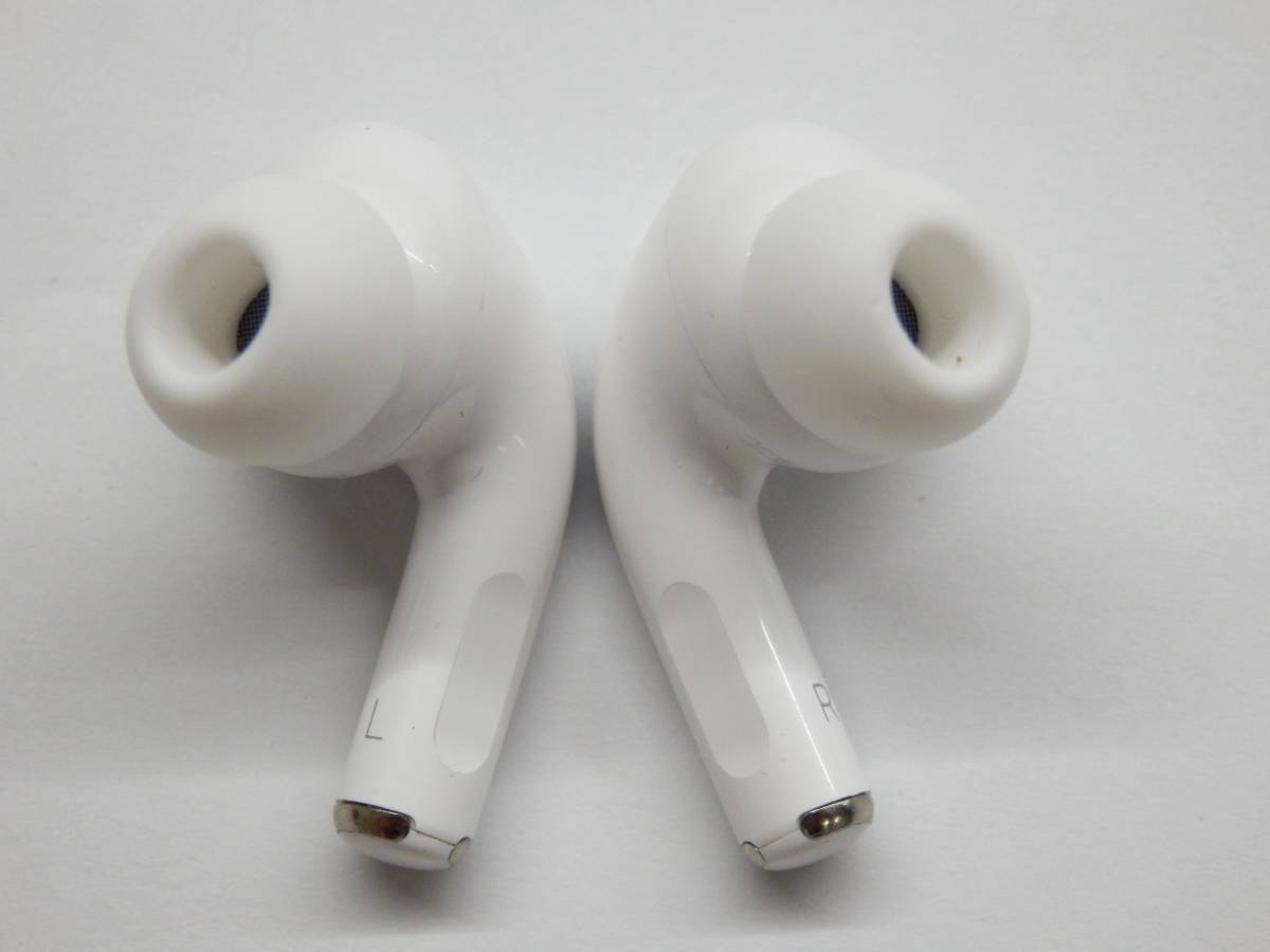 113Y340J◆【ジャンク】Apple AirPods Pro 第2世代 A2931 アップル エアポッズプロ ワイヤレスイヤホン ※右側反応しない_画像7